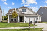 Helm's Mill por M/I Homes en Indianapolis Indiana