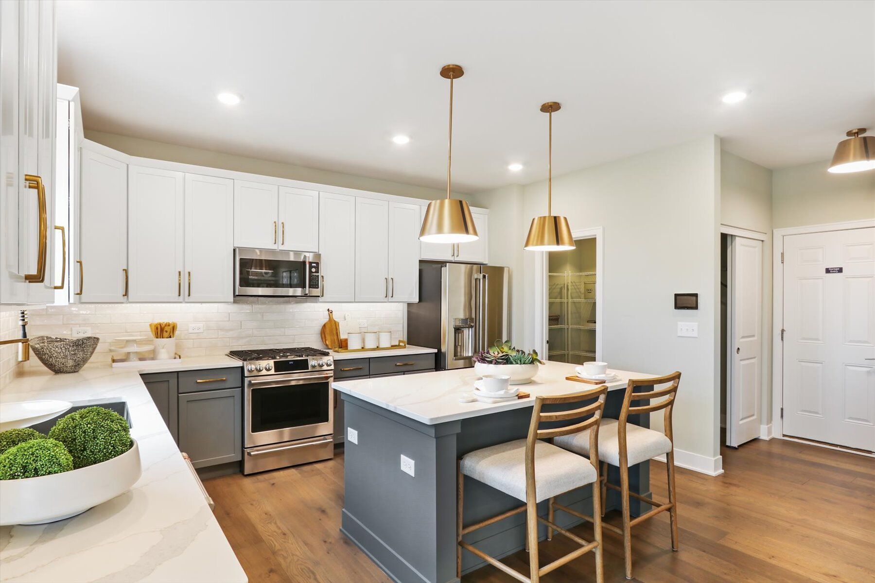 Dunbar - Fieldstone: Huntley, Illinois - M/I Homes