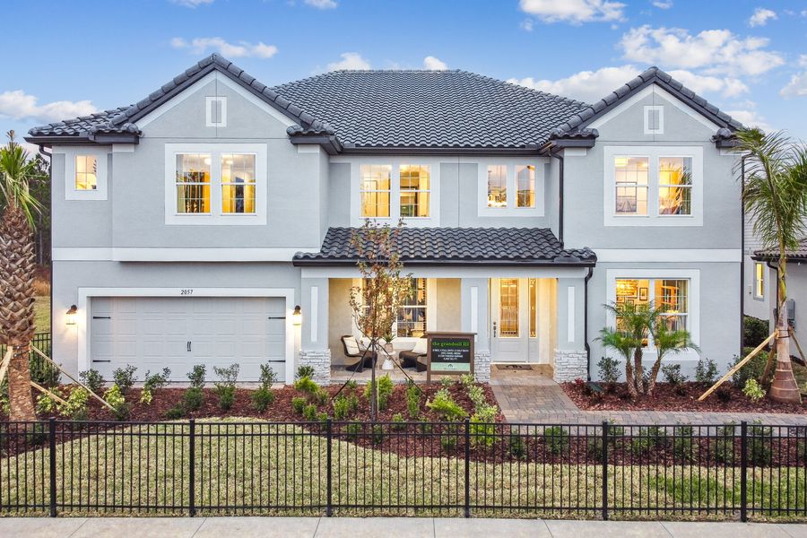 2057 Drummond Point (Grandsail  III)