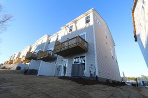 2715 Hunter Woods Drive (Kensington)