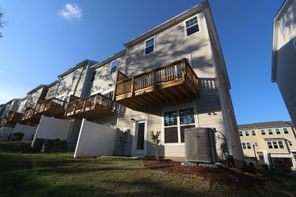 2715 Hunter Woods Drive (Kensington)