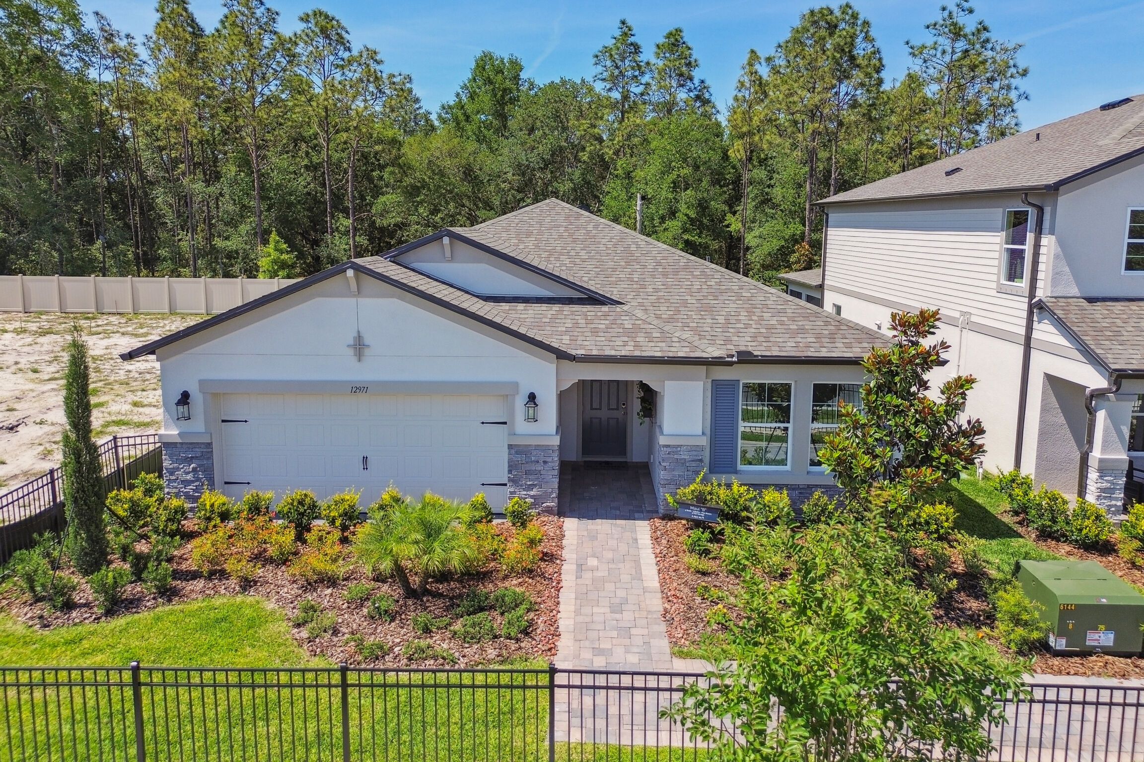 12971 Castle Oaks Drive (Maui)