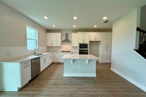 780 Pointe Emerson Boulevard (Lakeview Fl)