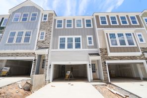 2714 Hunter Woods Drive (Hyde Park)