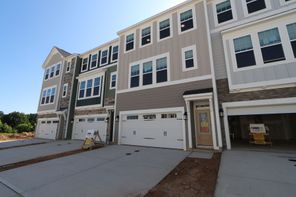 10007 Secluded Garden Drive (Hyde Park)