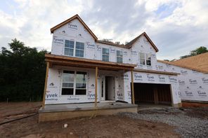 275 Olympic Loop (Madison)