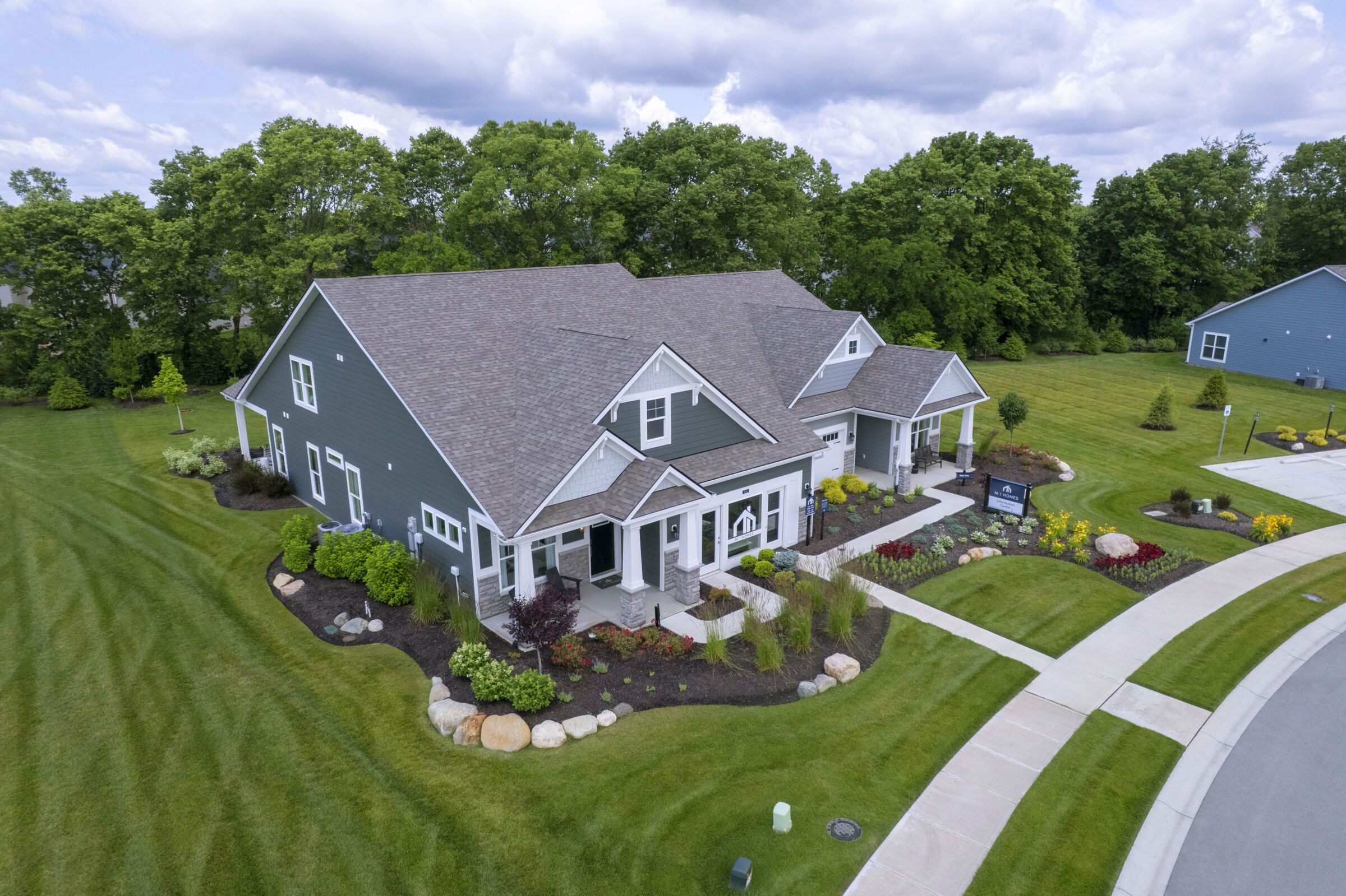 Dimora and Bella Vista Villas