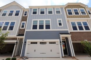 Hyde Park - Alston Landing: Cary, North Carolina - M/I Homes