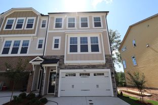 Hyde Park - Alston Landing: Cary, North Carolina - M/I Homes