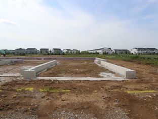 Meade - The Townes at Becketts: South Elgin, Illinois - M/I Homes