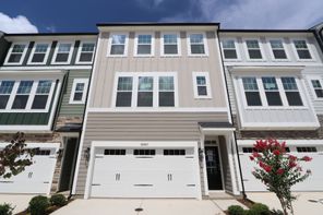 10007 Secluded Garden Drive (Hyde Park)