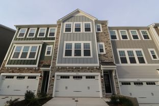 Buckingham - Friendship Station: Apex, North Carolina - M/I Homes