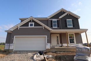 Evanston - Woodcrest Crossing: Powell, Ohio - M/I Homes