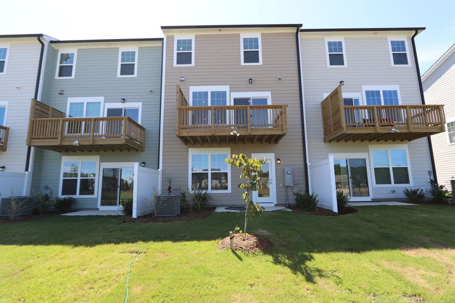 10008 Secluded Garden Drive (Hyde Park)