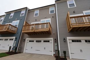 Hadleigh - Alston Landing: Cary, North Carolina - M/I Homes