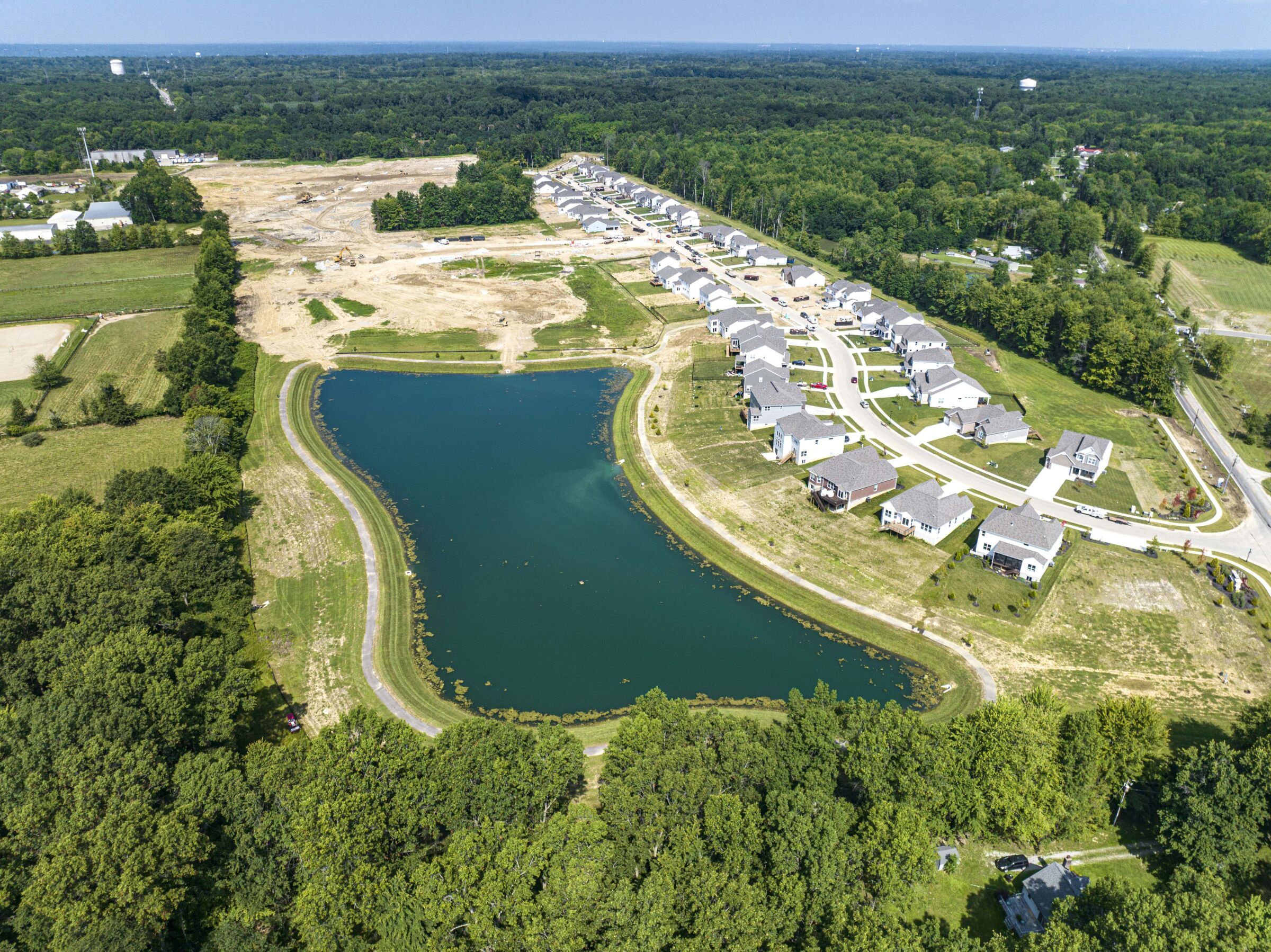 casa en Grove Park por M/I Homes