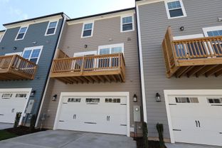 Hadleigh - Alston Landing: Cary, North Carolina - M/I Homes