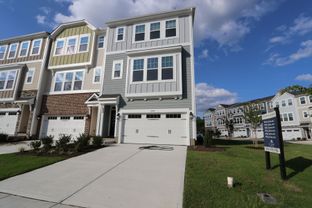 Buckingham - Friendship Station: Apex, North Carolina - M/I Homes