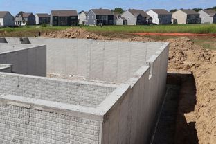 Duckhorn - Woodcrest Crossing: Powell, Ohio - M/I Homes