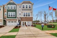 Friendship Station por M/I Homes en Raleigh-Durham-Chapel Hill North Carolina