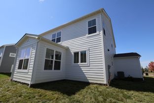 Northwestern - Hyland Glen: Dublin, Ohio - M/I Homes