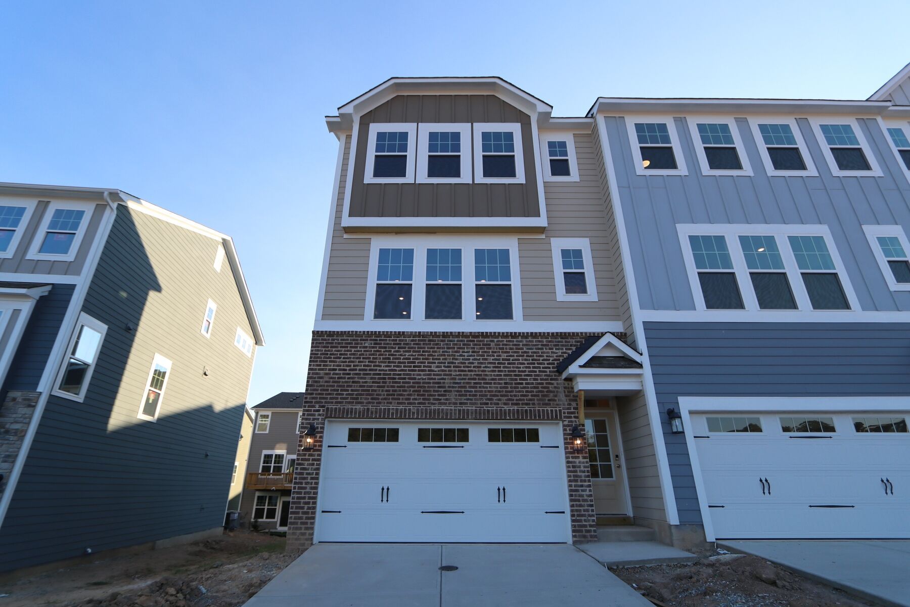 2813 Carbondale Court (Buckingham)