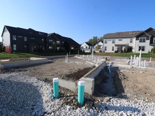Danbury II - The Townes At Farmingdale: Woodridge, Illinois - M/I Homes
