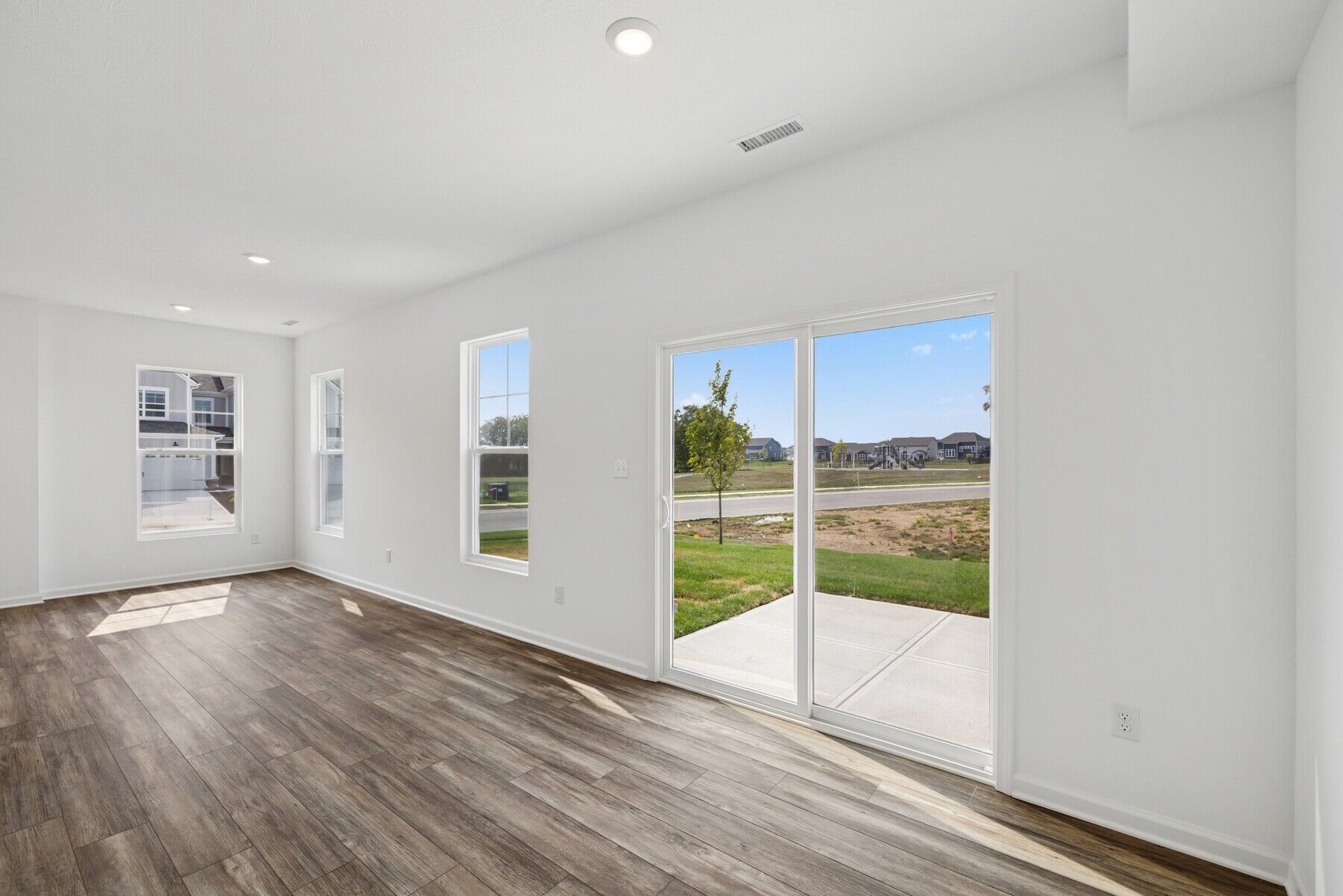 T2025 - Silo Ridge: Noblesville, Indiana - M/I Homes