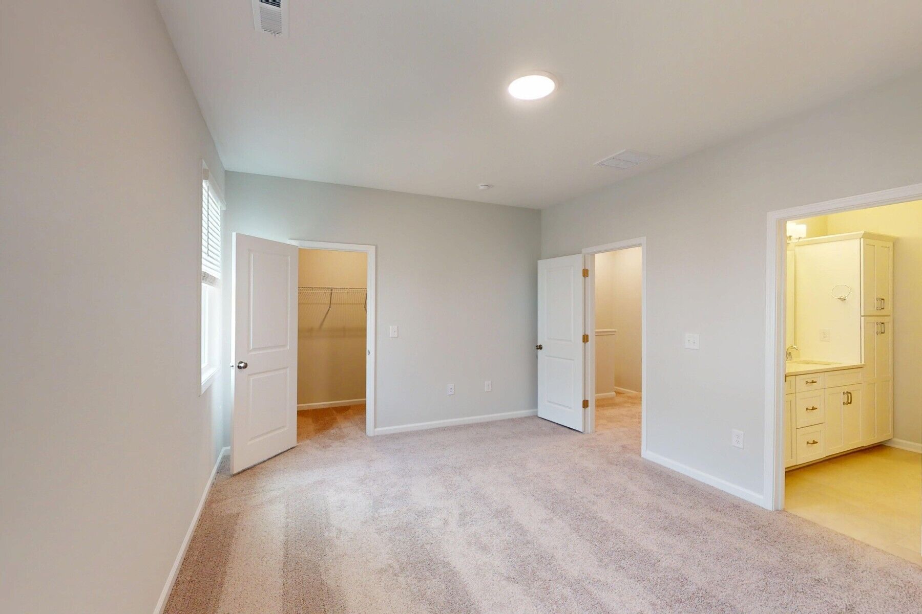 2716 Hunter Woods Drive (Buckingham)