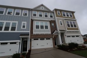 2817 Carbondale Court (Hyde Park)