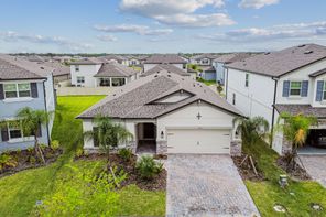 5527 Freesia Drive (Miranda)