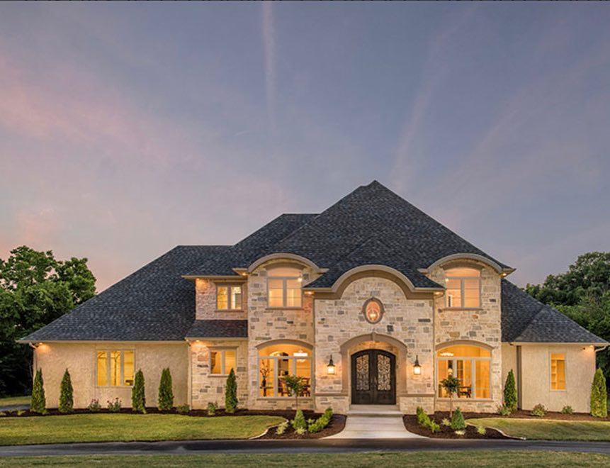 casa en Milestone Custom Homes por Milestone Custom Homes