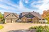 casa en M & M Construction Company por M & M Construction Company