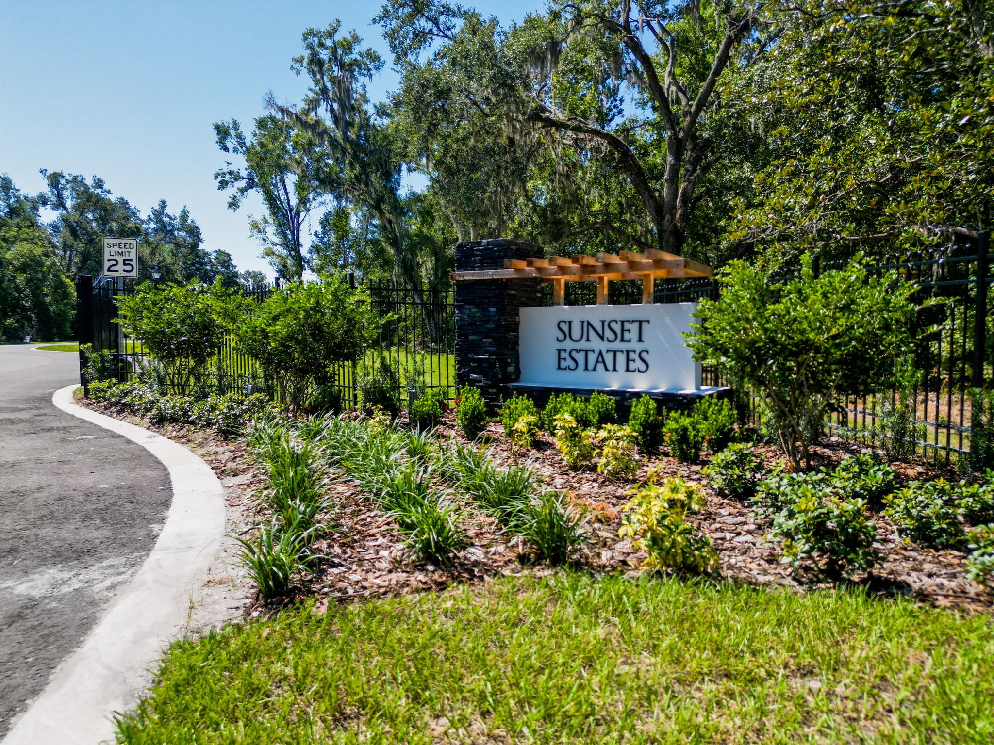 Sunset Estates - Lutz, FL