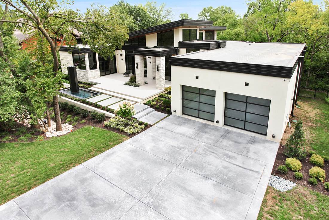 Mojo Built - : Leawood, KS