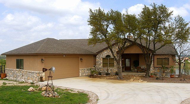 casa en Mahoney Custom Homes por Mahoney Custom Homes