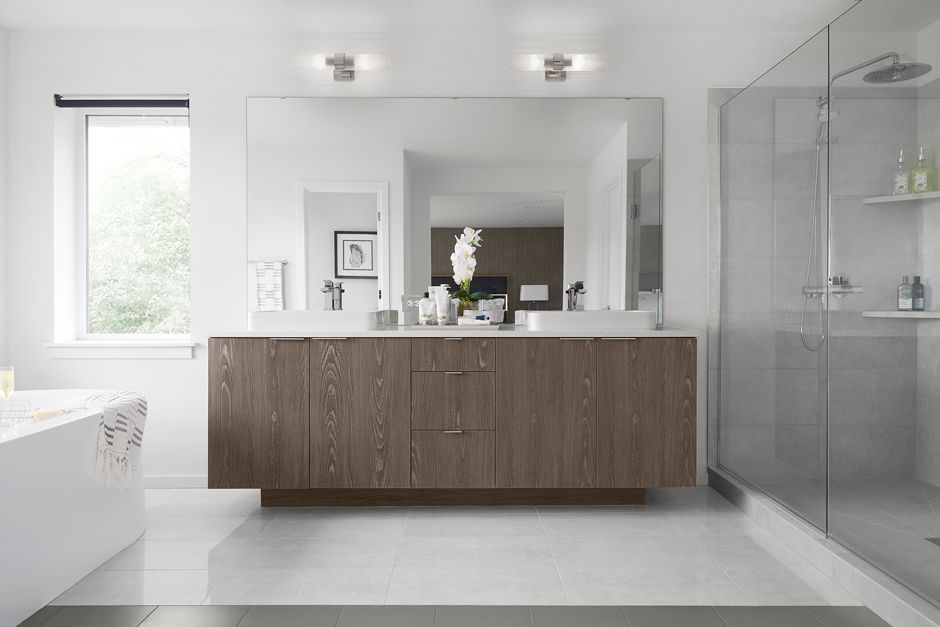 Interior Image For The Dahlia