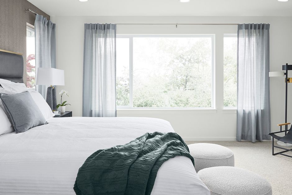 Interior Image For The Dahlia