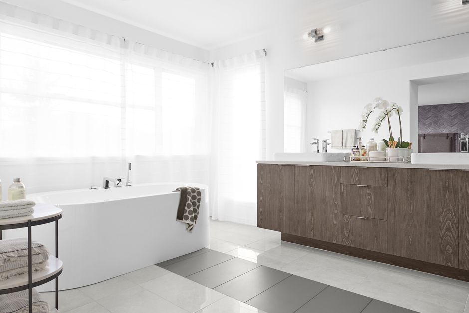 Interior Image For The Dahlia