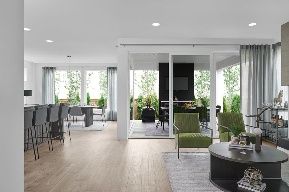 Interior Image For The Orchid