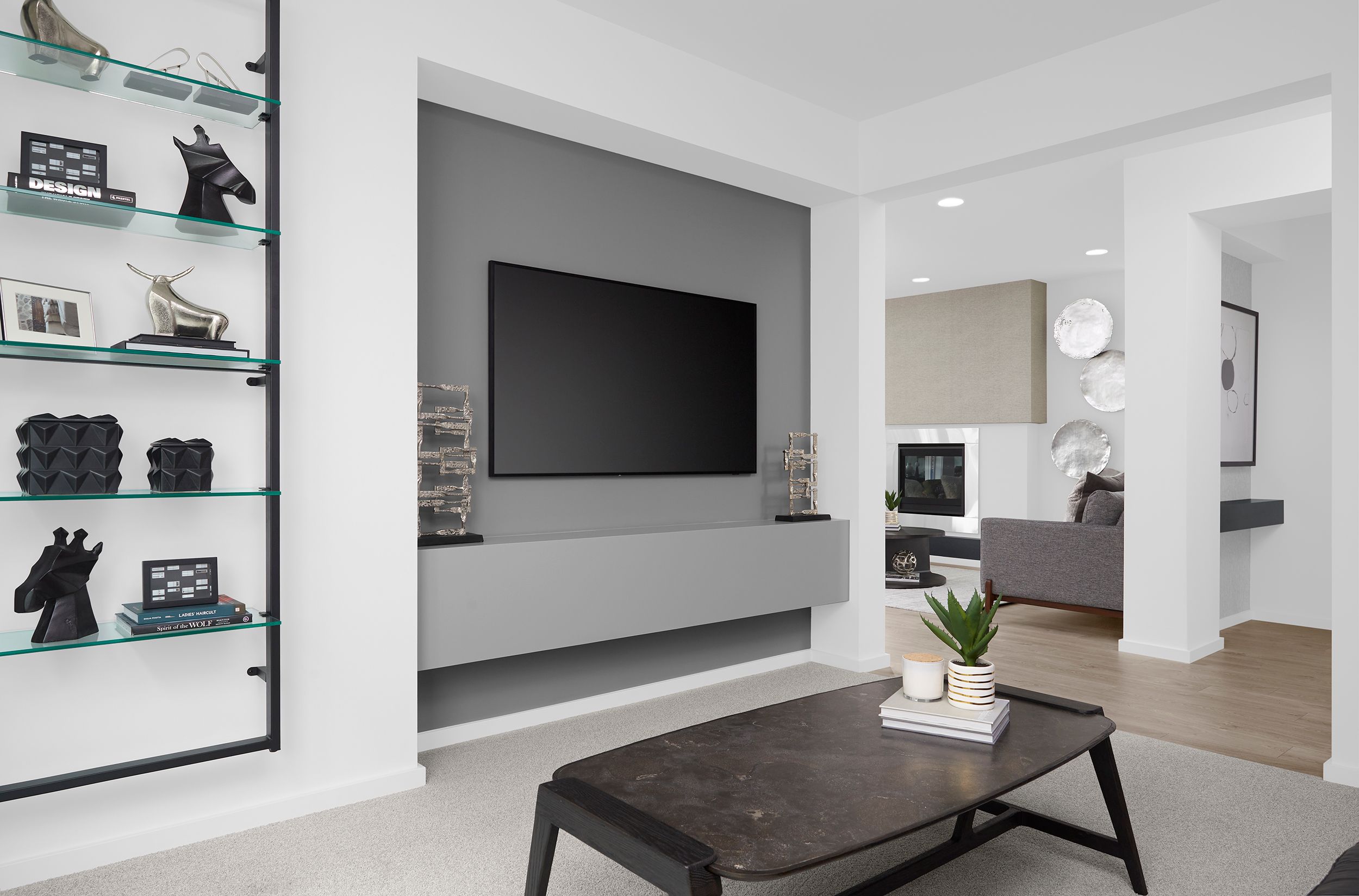 Interior Image For The Orchid