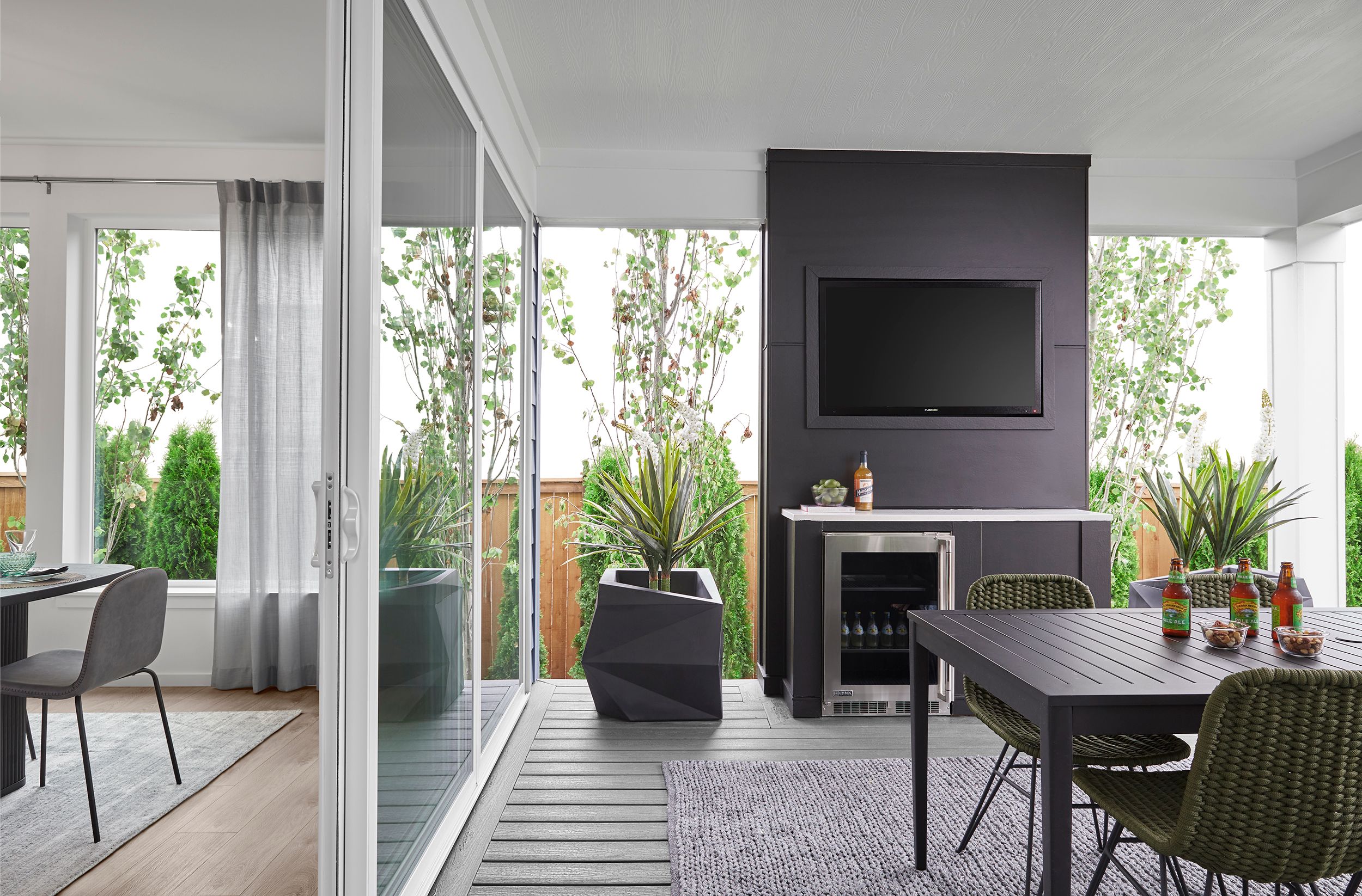 Interior Image For The Orchid