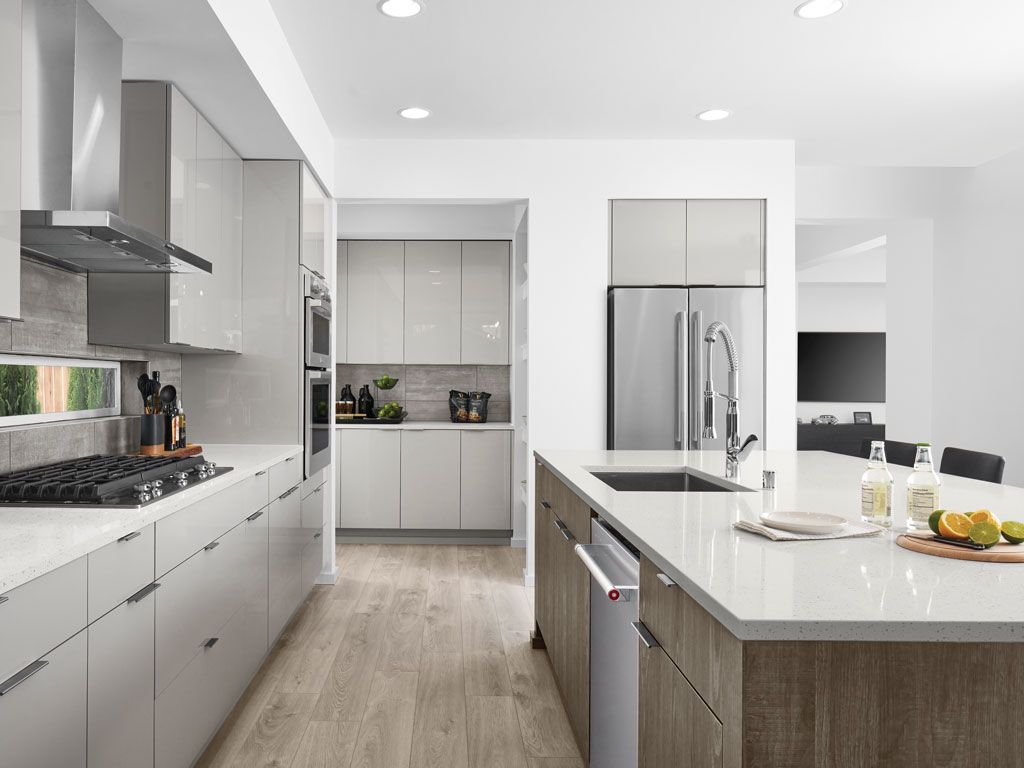 casa en Edgecrest por MainVue Homes