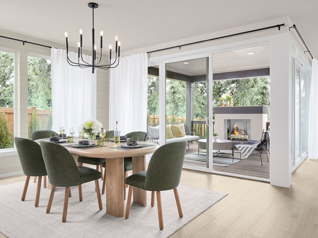 Interior Image For The Briar