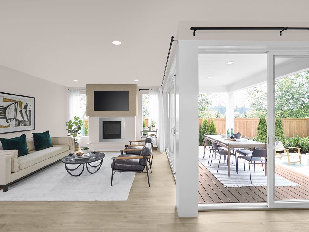 Interior Image For The Iris