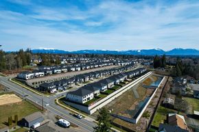 Eaglemont by MainVue Homes in Seattle-Bellevue Washington