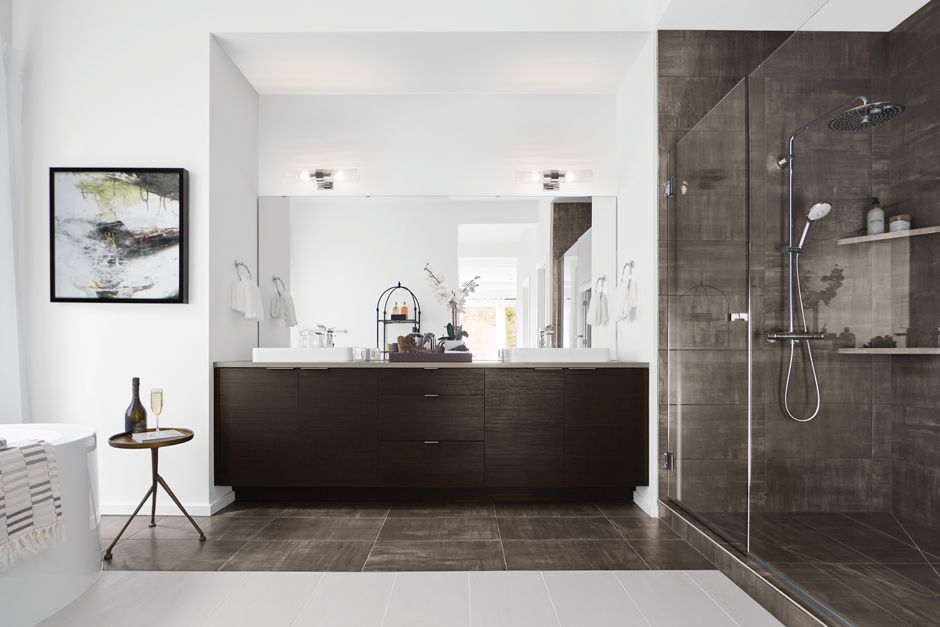 Interior Image For The Clover