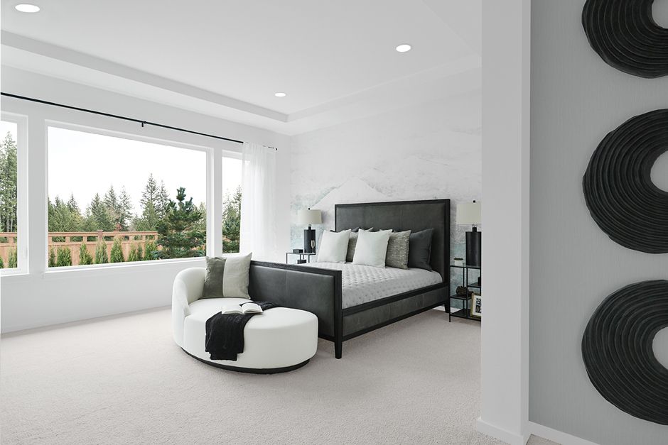 Interior Image For The Clover