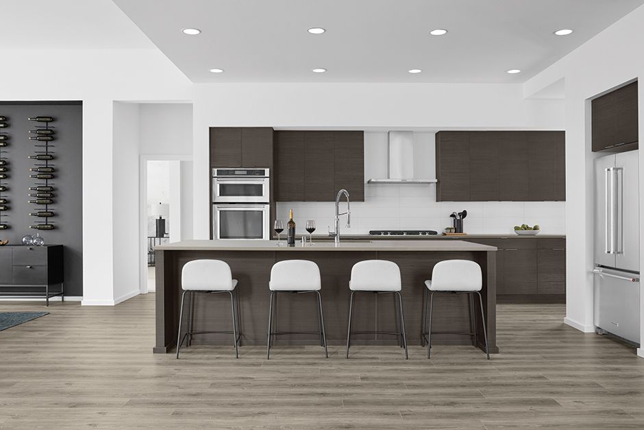 Interior Image For The Clover