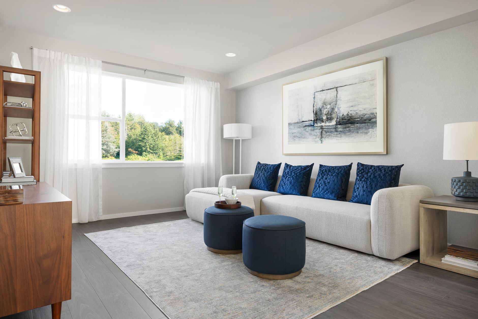 Interior Image For The Lilac